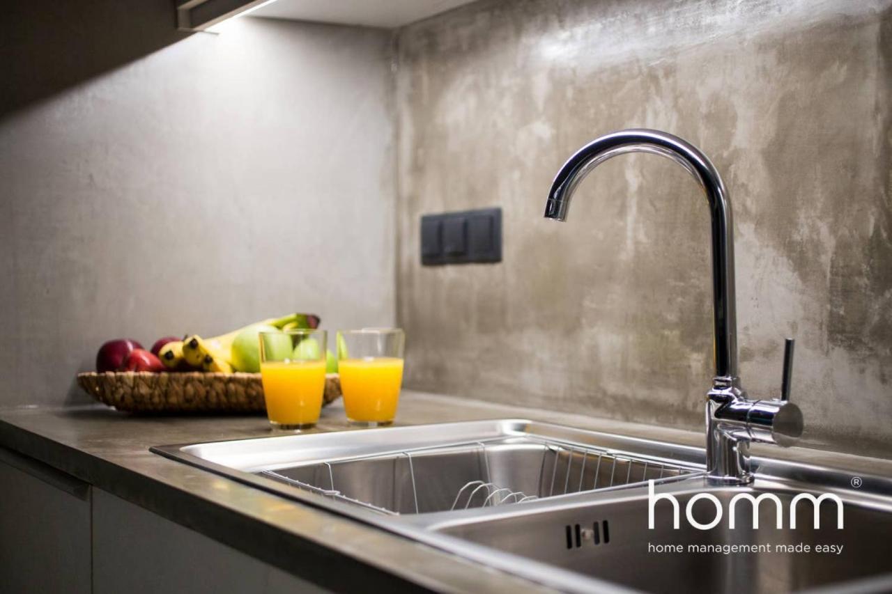 Unique Urban Homm Studio In Piraeus, Alkiviadou Apartment ภายนอก รูปภาพ